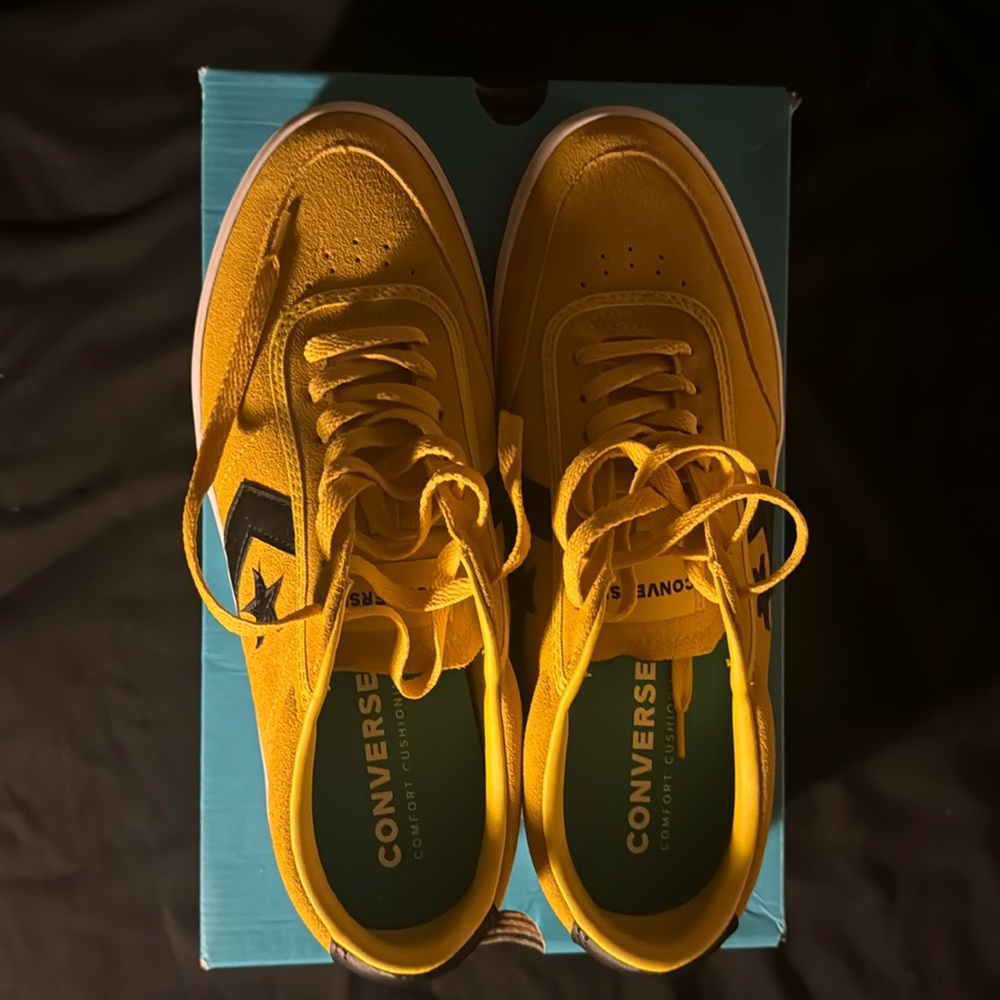 Converse Courtlandt Sneaker